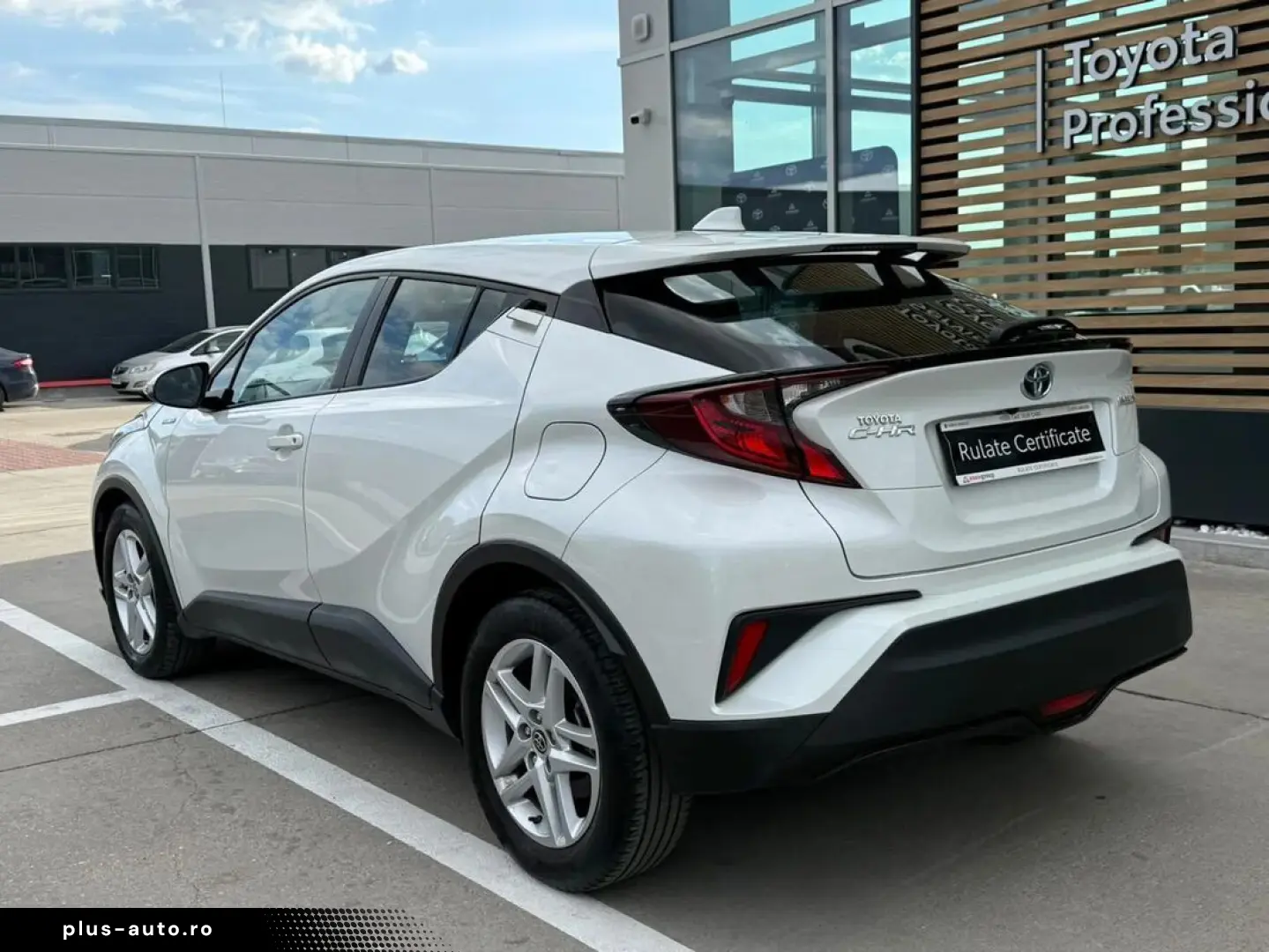 Toyota C-hr Core 1.8 Hybrid 122 Cp