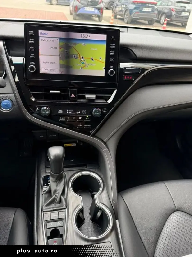 Toyota Camry Dynamic 2.5 Hybrid 218 Cp