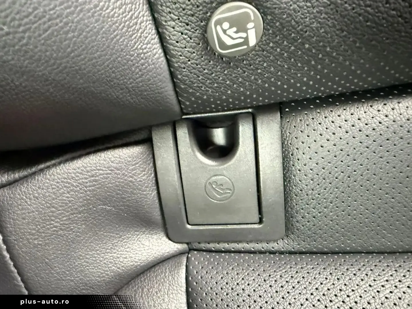 Toyota Camry Dynamic 2.5 Hybrid 218 Cp