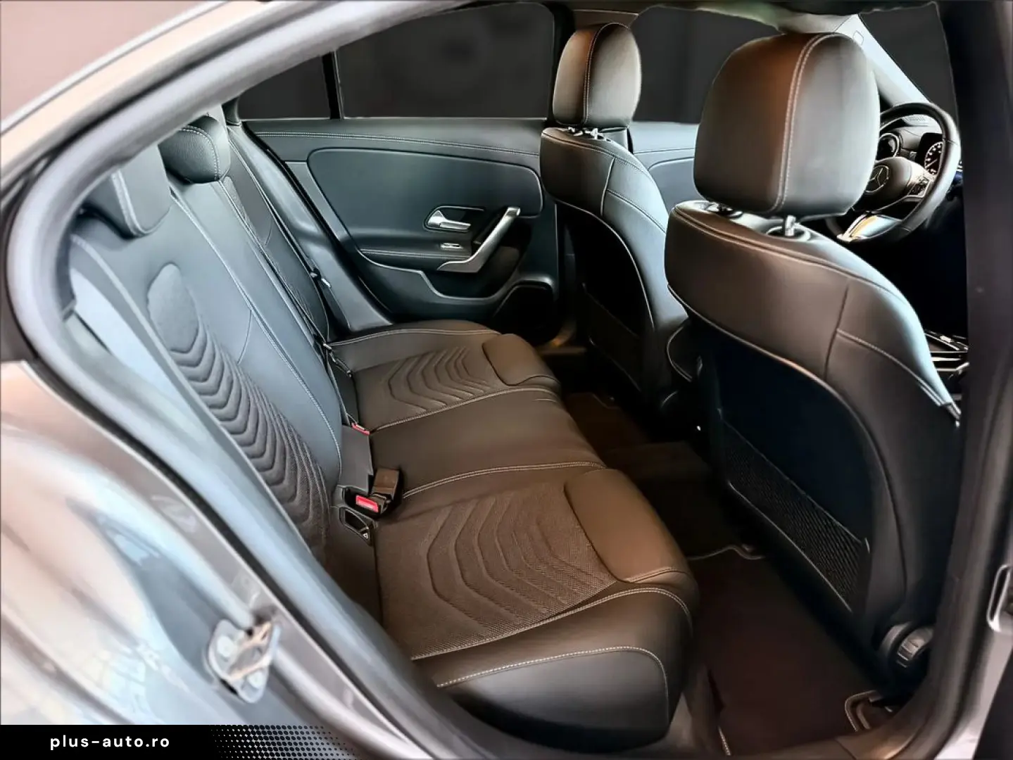 Mercedes-Benz Cla-180