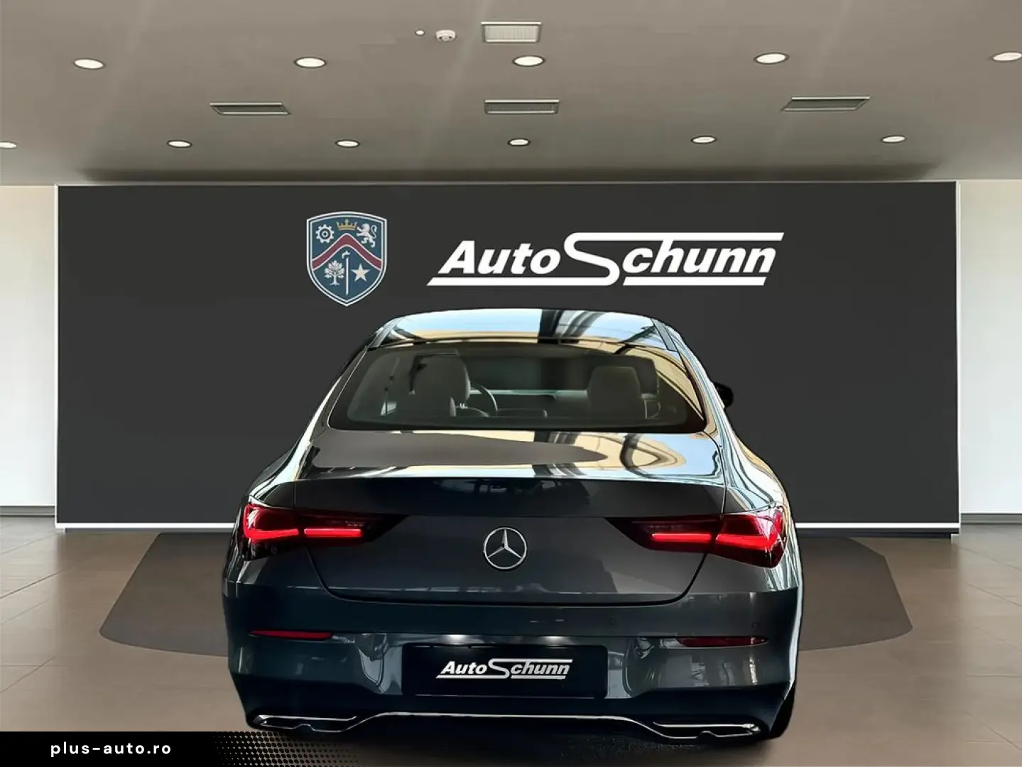 Mercedes-Benz Cla-180