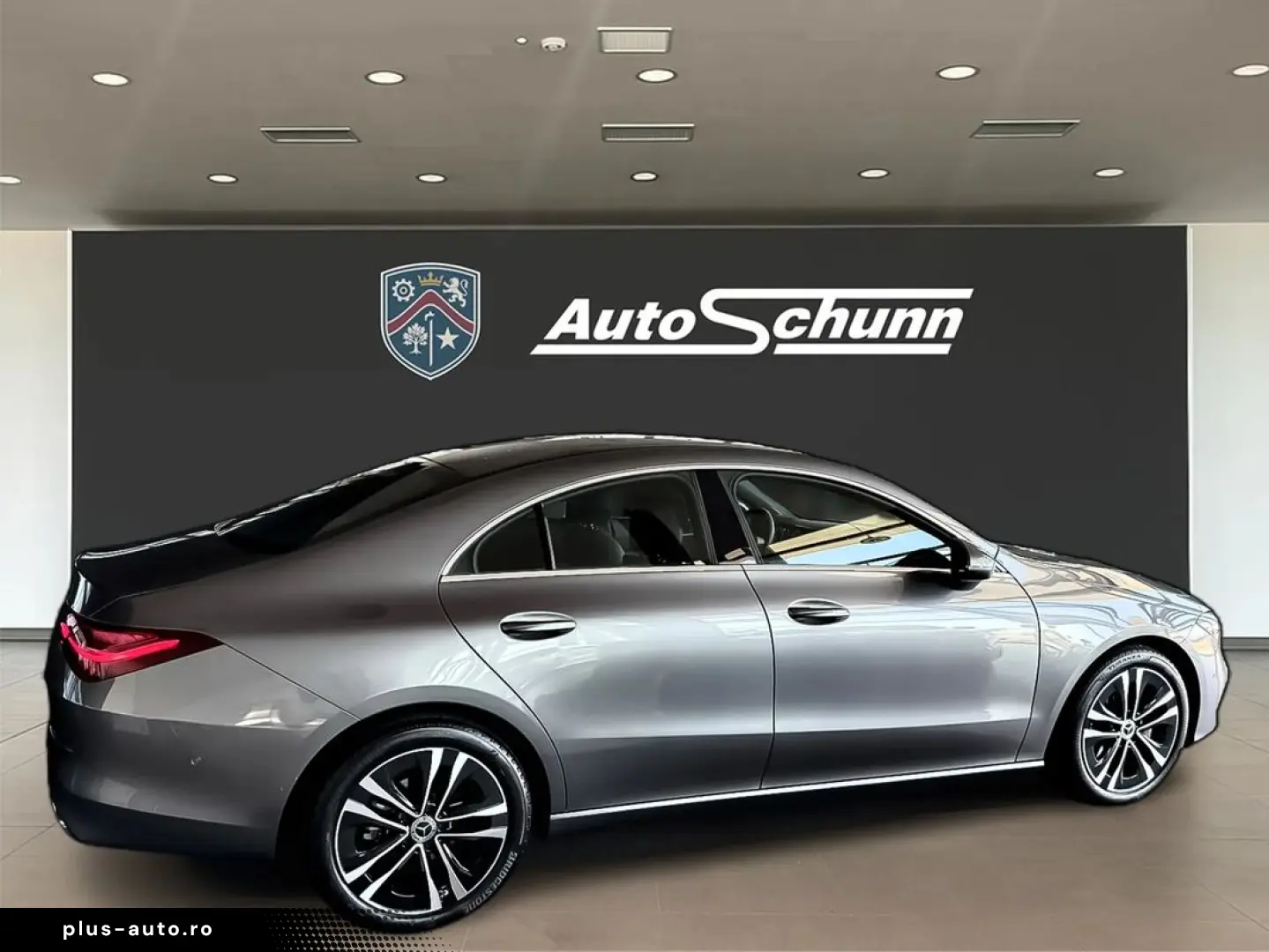 Mercedes-Benz Cla-180
