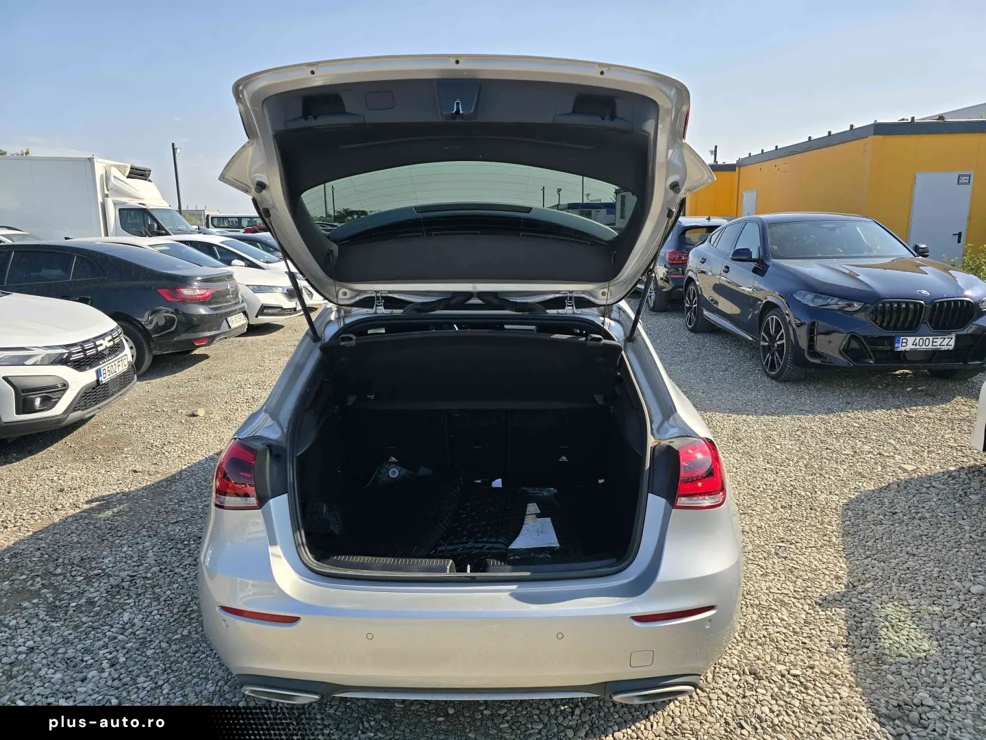 Mercedes-Benz A-200 2021