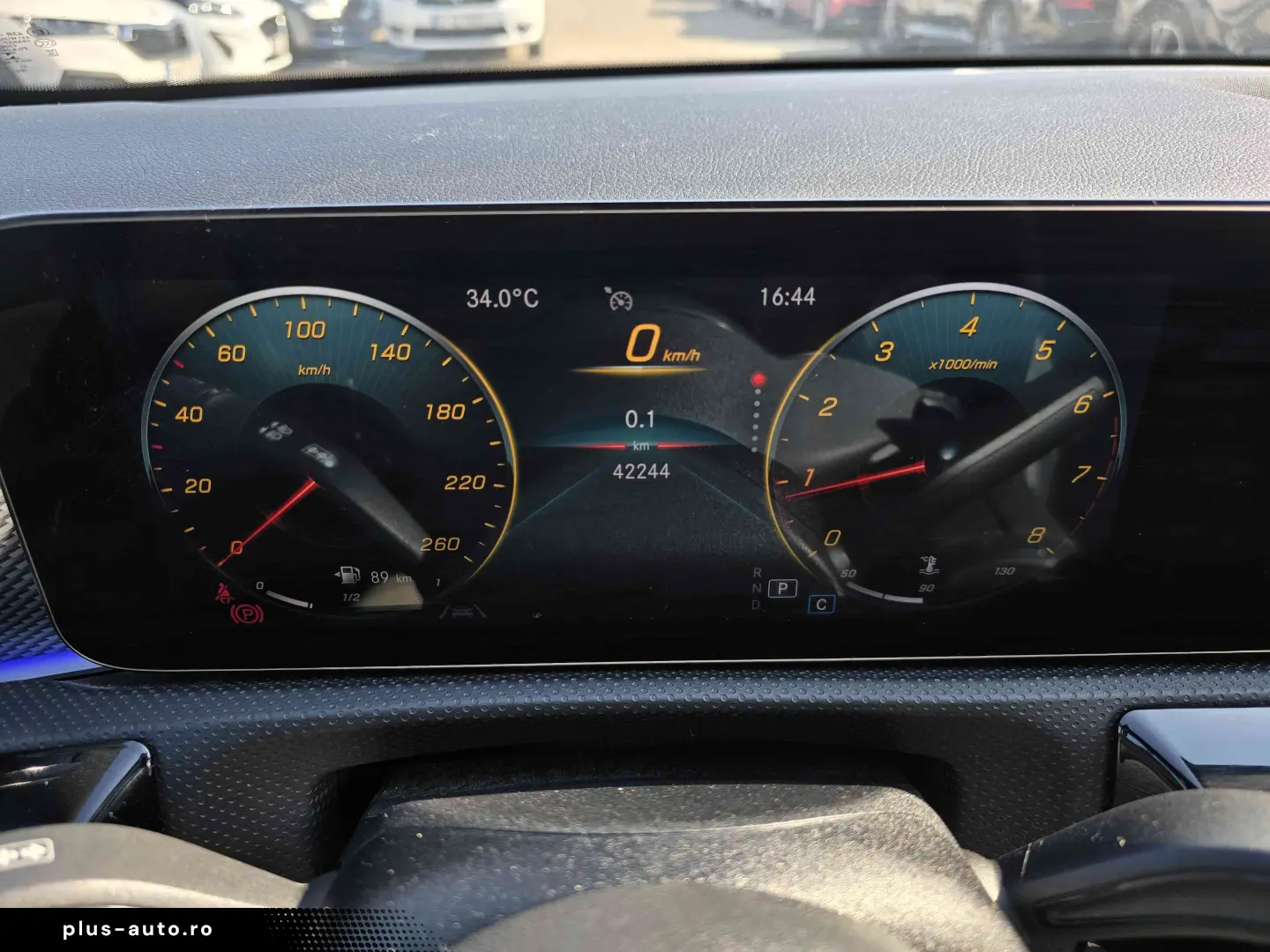 Mercedes-Benz A-200 2021