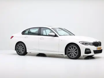 BMW 318i M Sport sedan Trapa