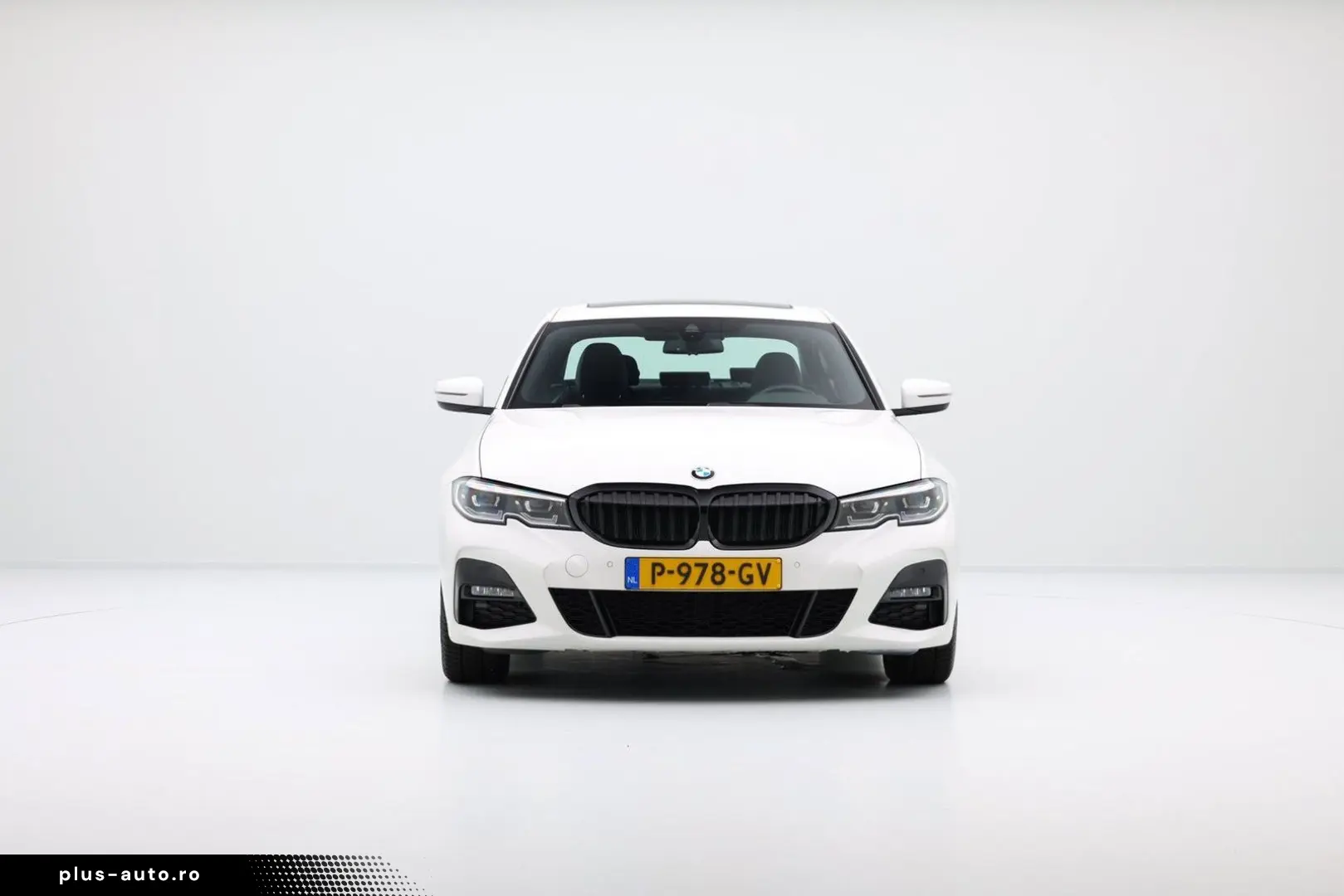 BMW 318i M Sport sedan Trapa