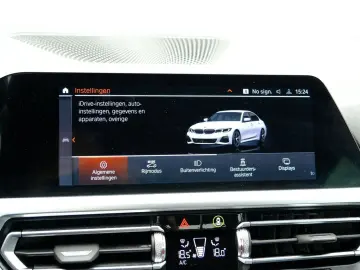 BMW 318i M Sport sedan Trapa