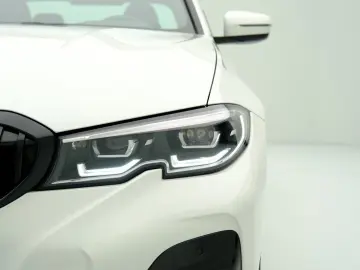 BMW 318i M Sport sedan Trapa