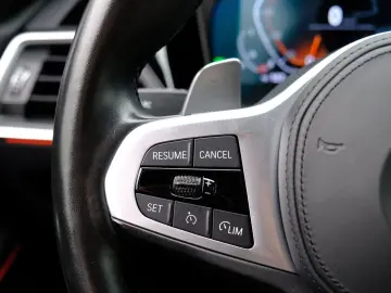 BMW 318i M Sport sedan Trapa