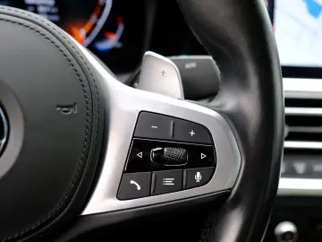 BMW 318i M Sport sedan Trapa