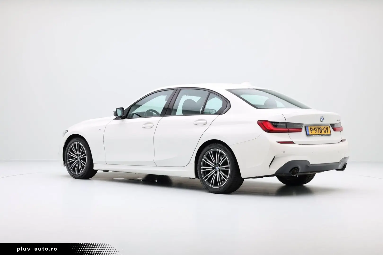 BMW 318i M Sport sedan Trapa