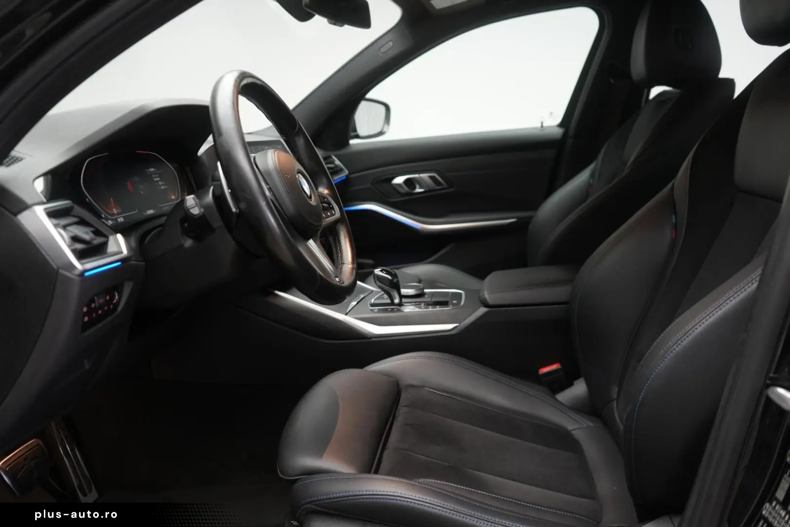 BMW 320 i M Sport CarPlay ACC Virtual Ambiente