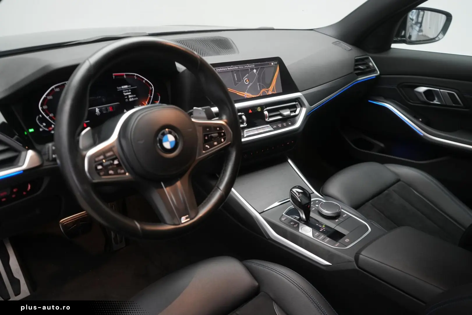 BMW 320 i M Sport CarPlay ACC Virtual Ambiente