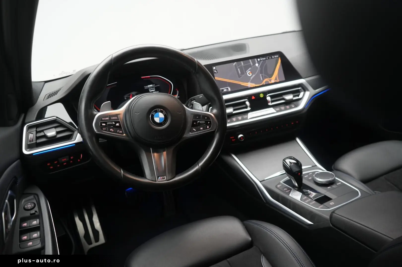 BMW 320 i M Sport CarPlay ACC Virtual Ambiente