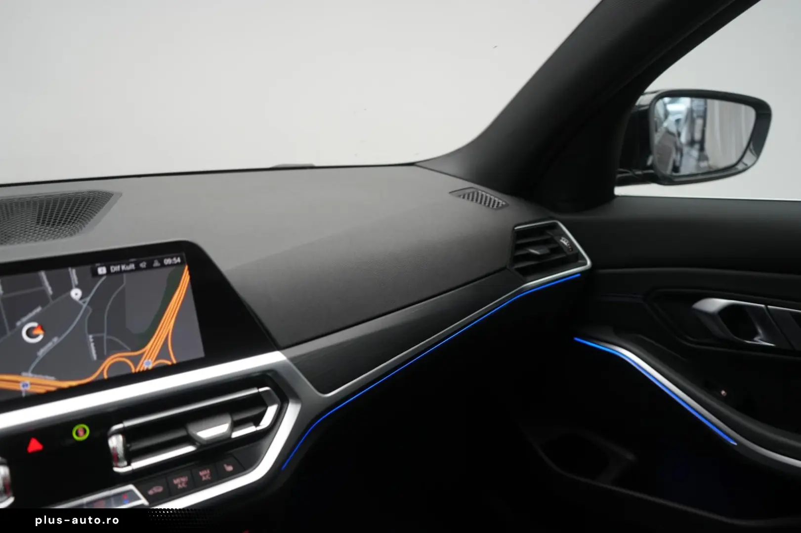 BMW 320 i M Sport CarPlay ACC Virtual Ambiente