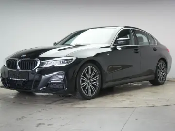 BMW 320 i M Sport CarPlay ACC Virtual Ambiente