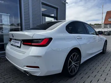 BMW 318d Limousine Adapt-LED DrivAss HiFi