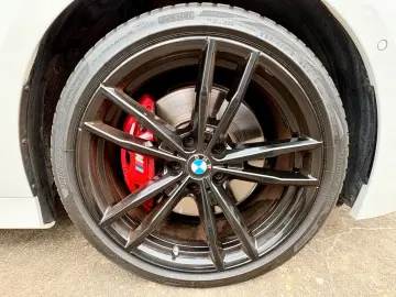BMW 318i Limousine M Sport Pro