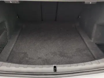 BMW 318i Limousine M Sport Navi Kamera HiFi