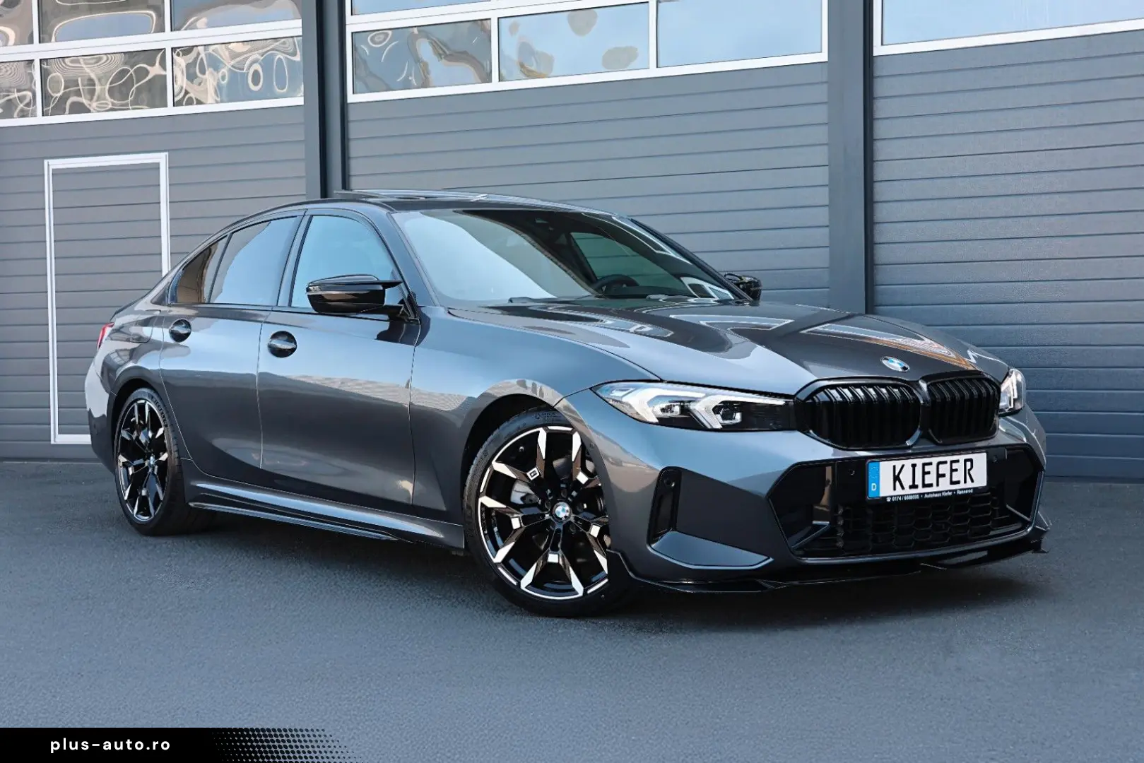 BMW 330i xDrive M