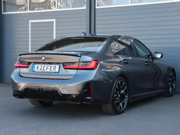 BMW 330i xDrive M