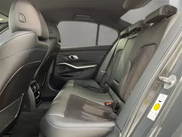 BMW 318i M Sport Navi Kamera Driv.Assist HiFi Alarm