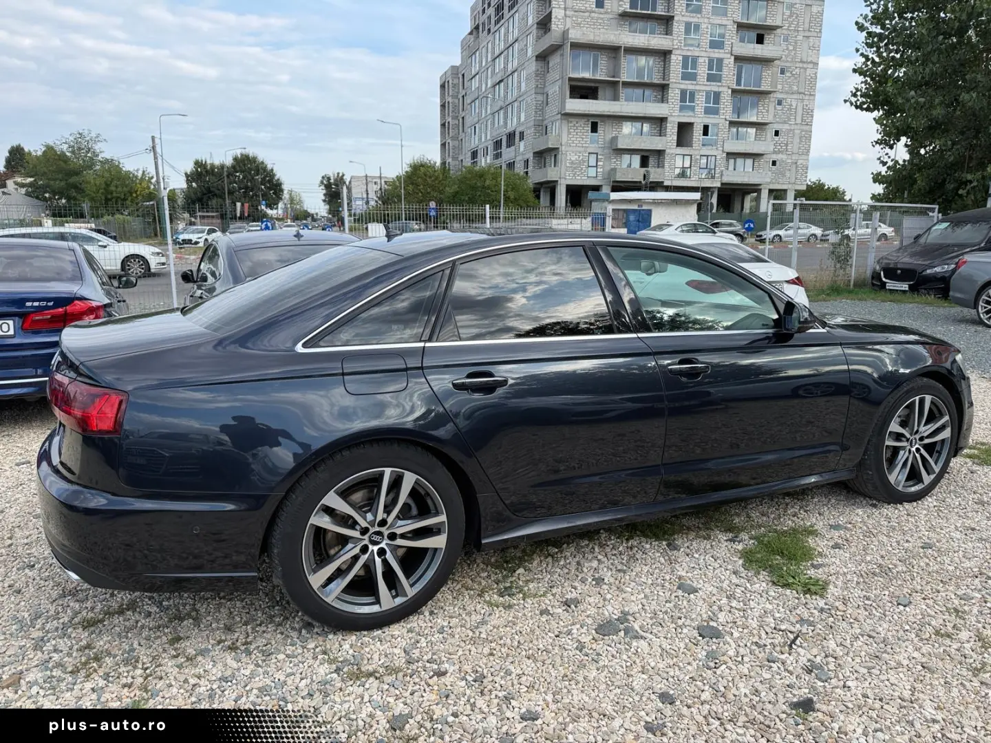 272 cp quattro 8000e avans 7000e in rate
