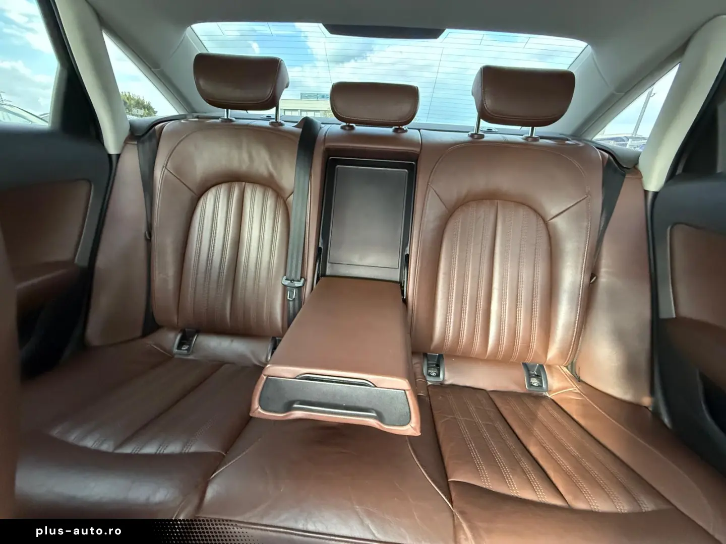 272 cp quattro 8000e avans 7000e in rate