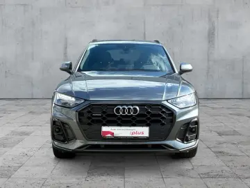 AUDI Q5 40 TDI QU S-TR 2xS-LINE LED NAVI RFK GRA 19