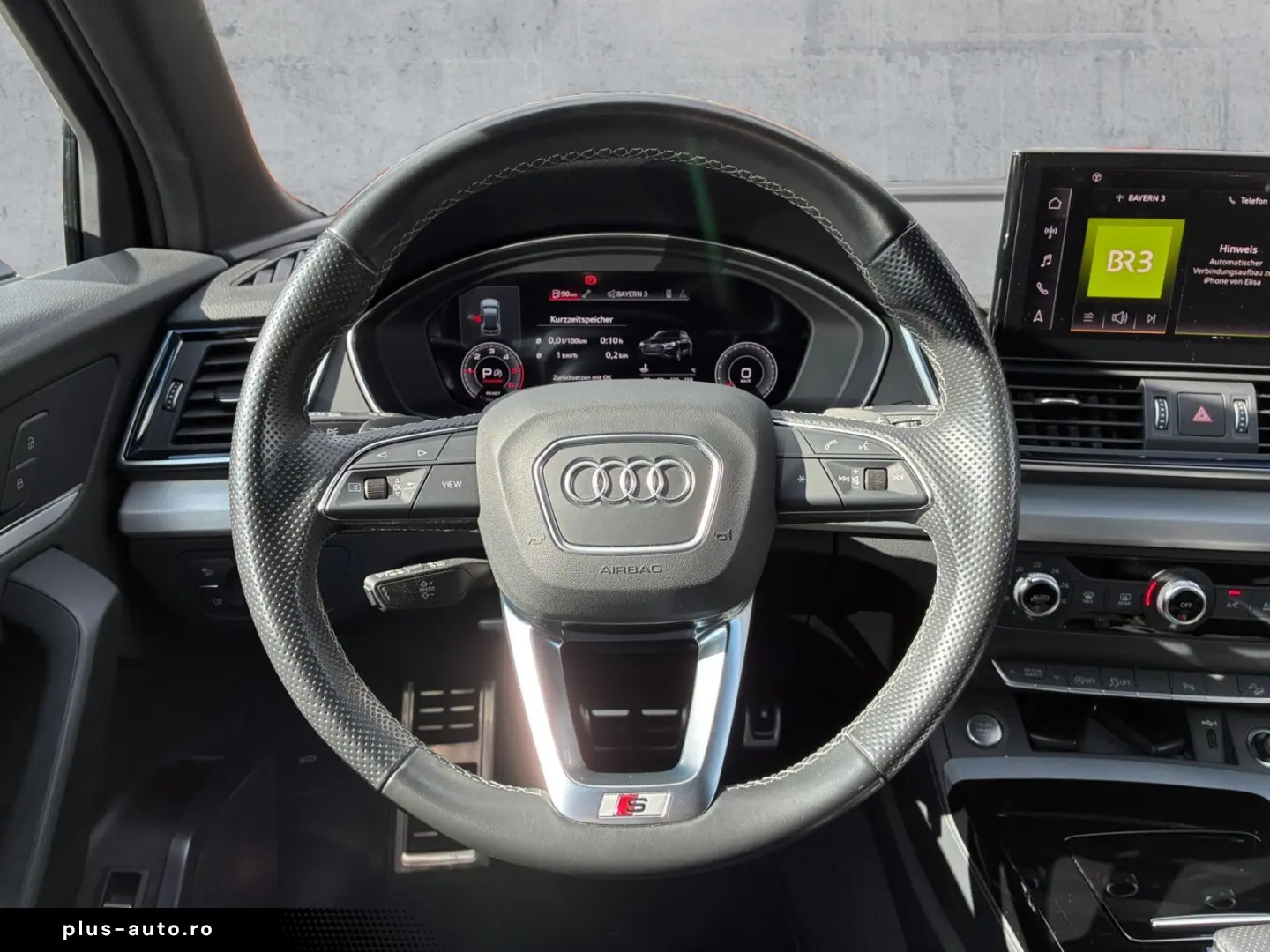 AUDI Q5 40 TDI QU S-TR 2xS-LINE LED NAVI RFK GRA 19