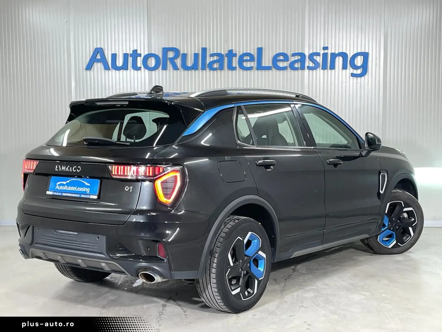 Lynk-Co 01
