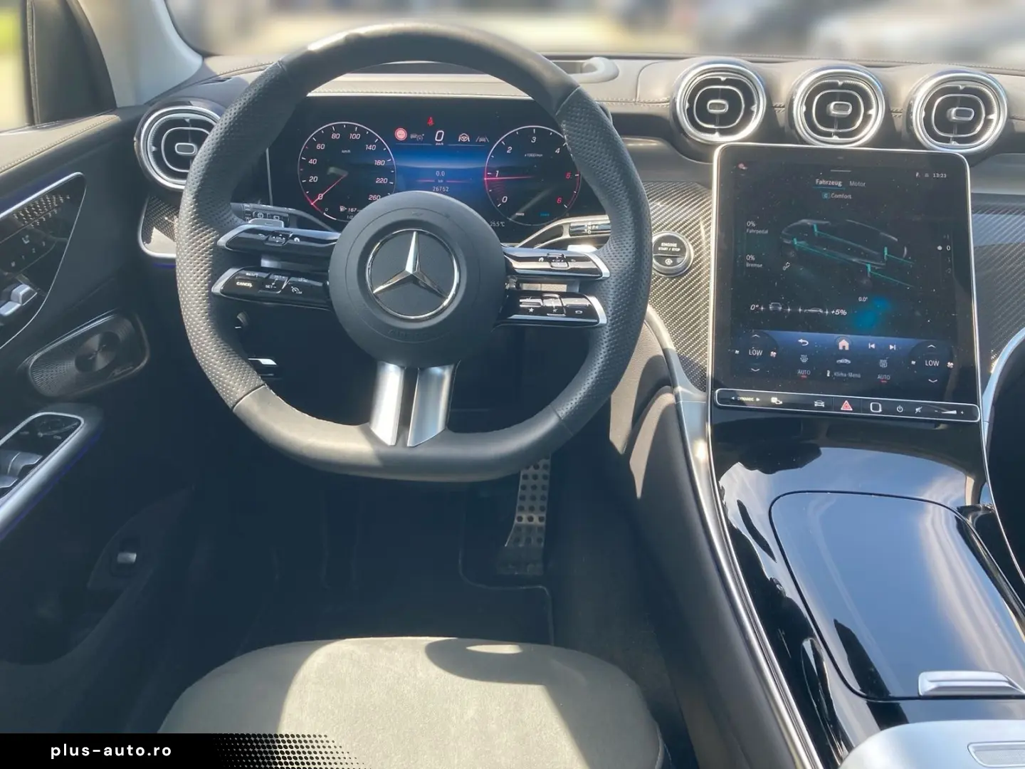 MERCEDES-BENZ GLC 300 d 4M AMG Pano AHK HA-Lenkg. DI&hellip;