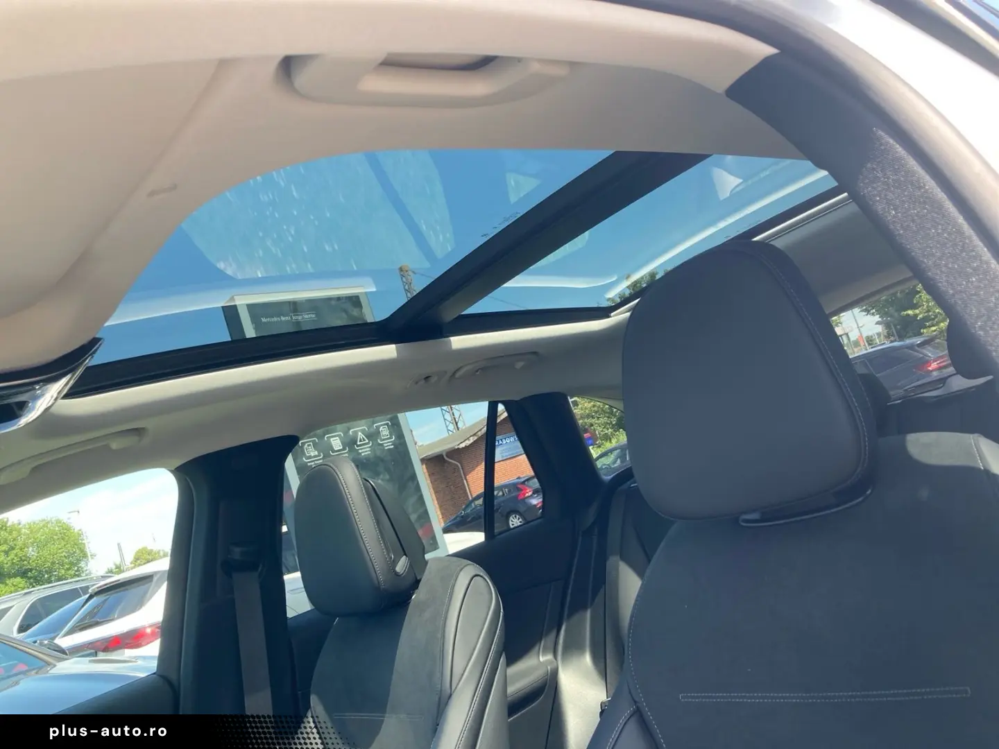 MERCEDES-BENZ GLC 300 d 4M AMG Pano AHK HA-Lenkg. DI&hellip;