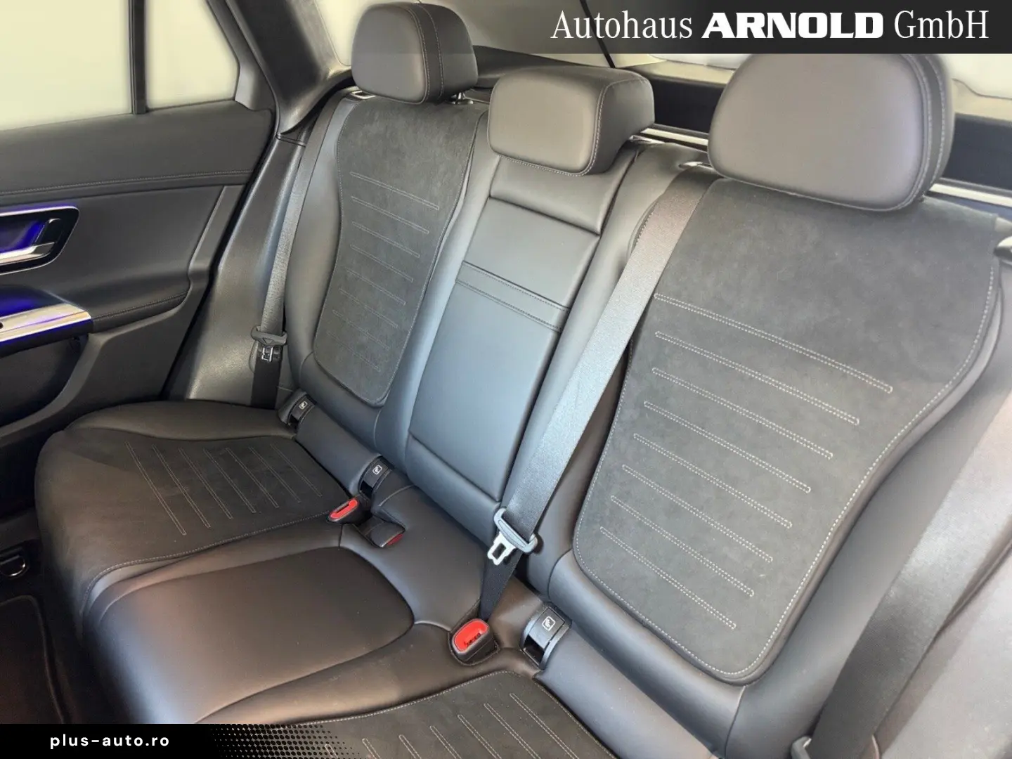 MERCEDES-BENZ GLC 300 d 4M AMG-Line HuD PanoD. AHK D&hellip;