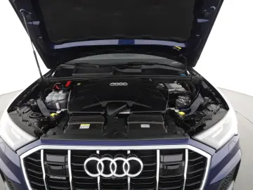 AUDI Q7 55 TFSI tiptronic quattro S line   MMI NAVI