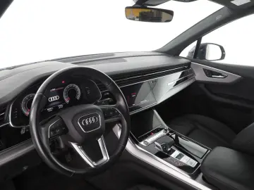 AUDI Q7 55 TFSI tiptronic quattro S line   MMI NAVI