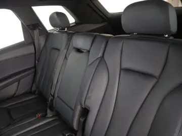 AUDI Q7 55 TFSI tiptronic quattro S line   MMI NAVI