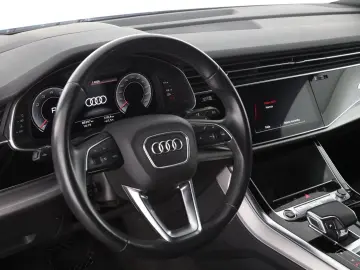 AUDI Q7 55 TFSI tiptronic quattro S line   MMI NAVI