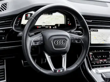 AUDI Q7 S line 50 TDI Nav  B&O Adv. HDMatrix Standh.