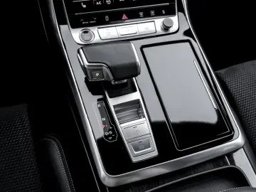 AUDI Q7 S line 50 TDI Nav  B&O Adv. HDMatrix Standh.