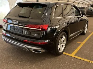 AUDI Q7 50 TDI quattro tiptronic S line  HEAD-UP STAN