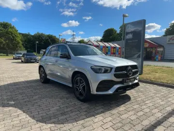 MERCEDES-BENZ GLE 350 de 4M AMG NIGHT AIRMATIC AHK PANO 360