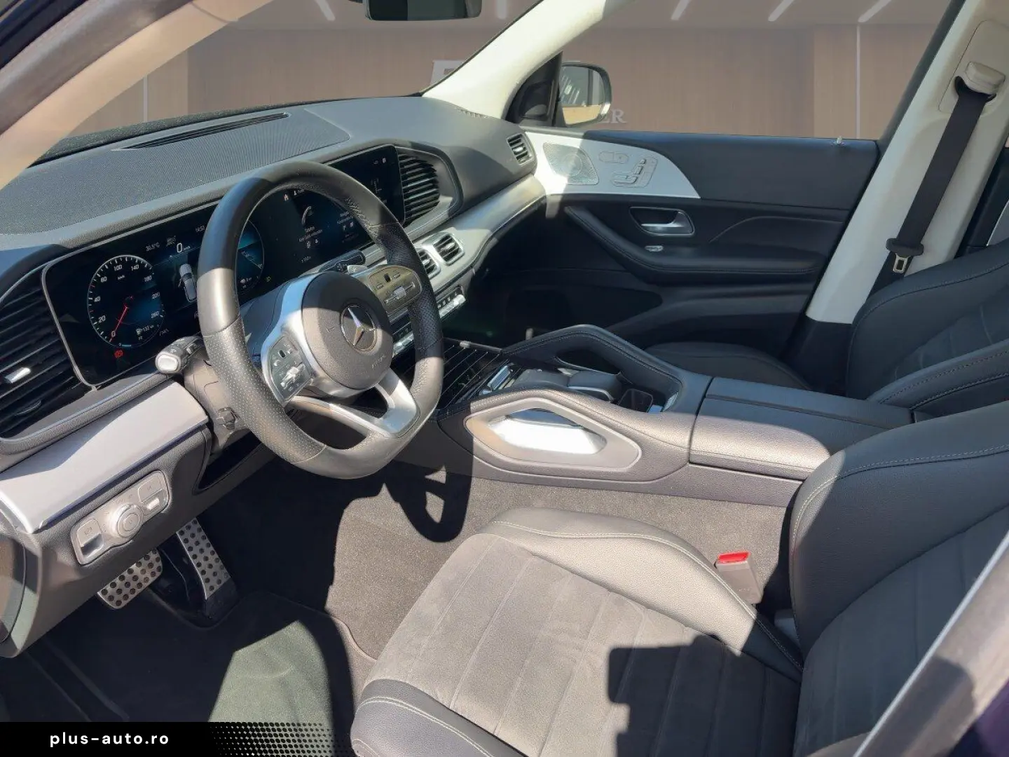 MERCEDES-BENZ GLE 350 de AMG PANO DISTR KEYGO 360 AH&hellip;