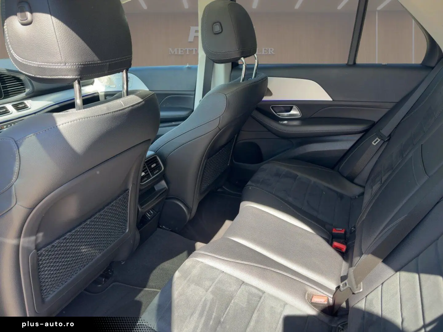 MERCEDES-BENZ GLE 350 de AMG PANO DISTR KEYGO 360 AH&hellip;