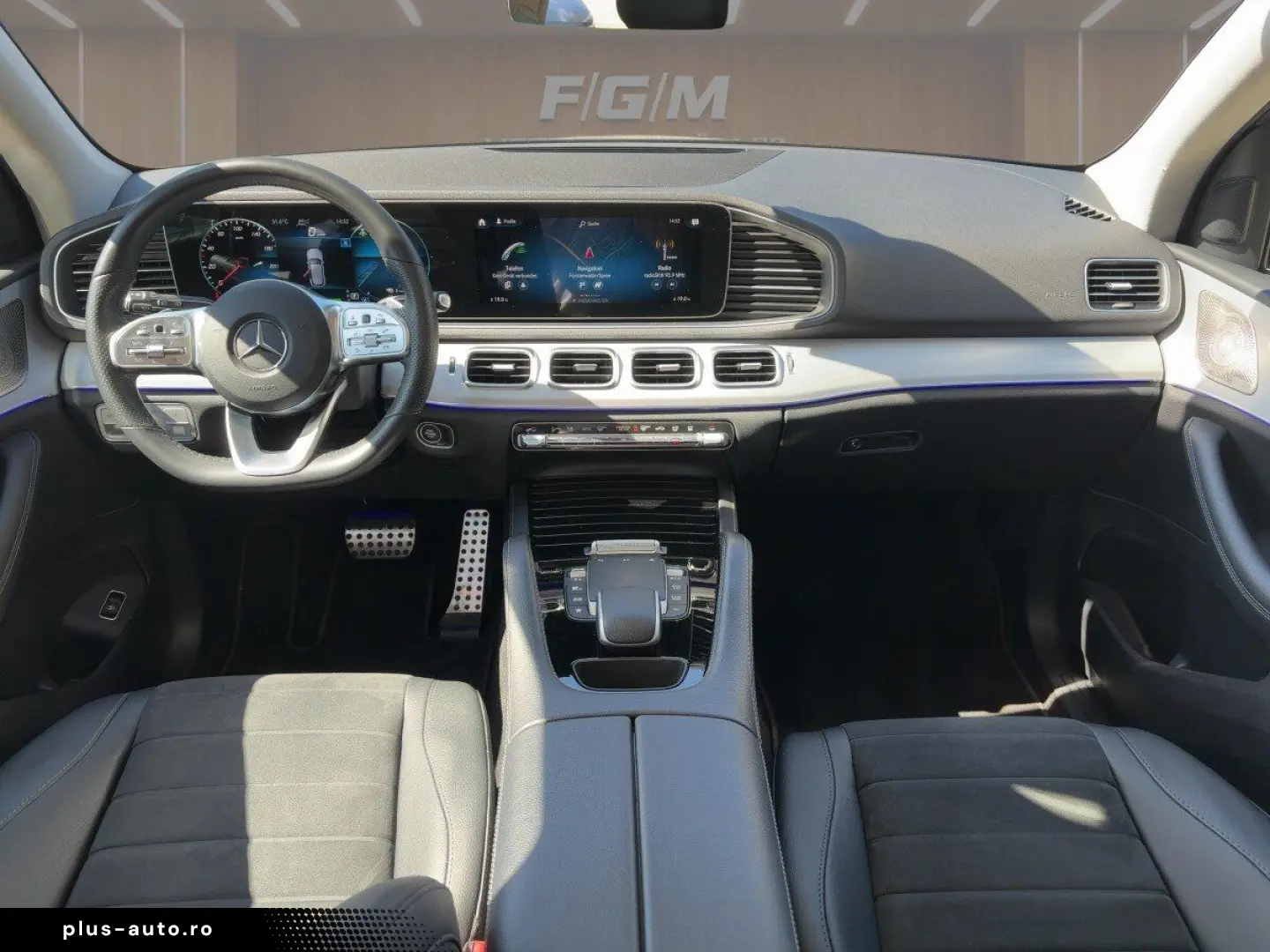 MERCEDES-BENZ GLE 350 de AMG PANO DISTR KEYGO 360 AH&hellip;
