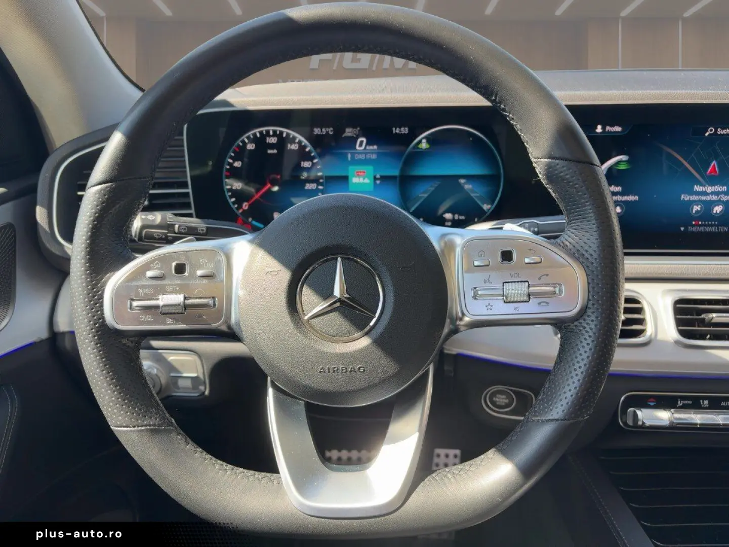 MERCEDES-BENZ GLE 350 de AMG PANO DISTR KEYGO 360 AH&hellip;