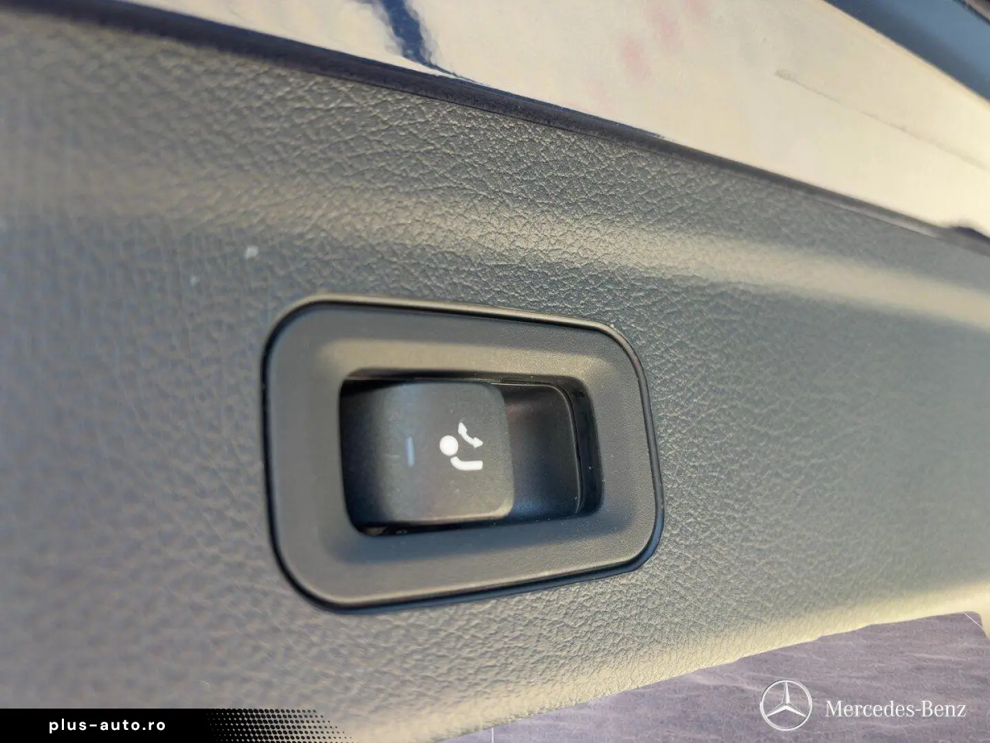 MERCEDES-BENZ GLE 350 de AMG PANO DISTR KEYGO 360 AH&hellip;