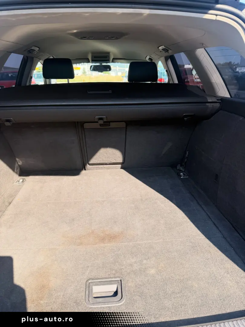 Audi A4 Combi 2.0 TDI B8 - 2.300 Euro