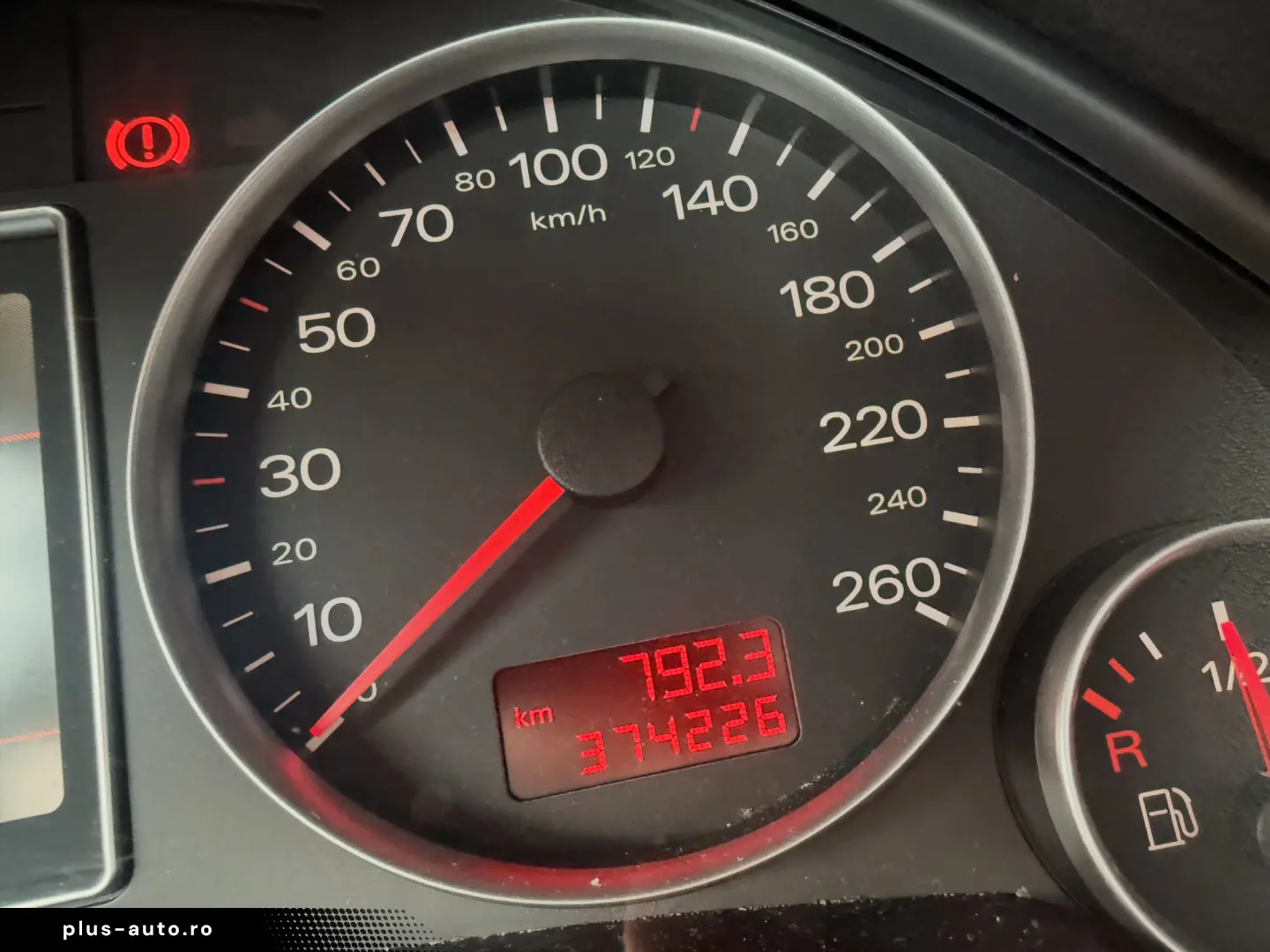 Audi A4 Combi 2.0 TDI B8 - 2.300 Euro