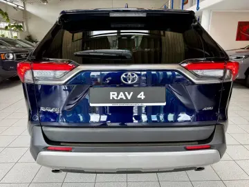 TOYOTA RAV 4 AUTOM.-4x4-LEDER-MOD. 2024